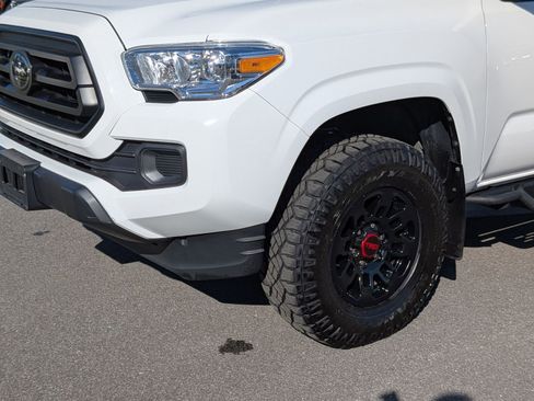 Used 2023 Toyota Tacoma SR image 9