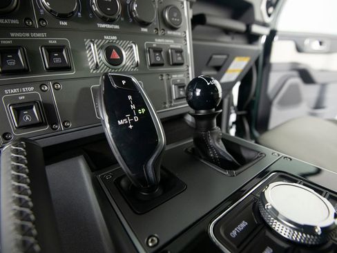 Used 2025 INEOS Grenadier AWD/4WD image 23
