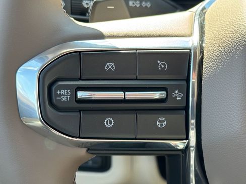 New 2026 GMC Yukon Denali image 25