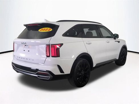 Used 2022 Kia Sorento SX image 5