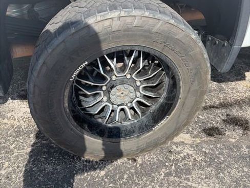 Used 2022 Chevrolet Silverado 2500 LT w/ All Star Edition image 37