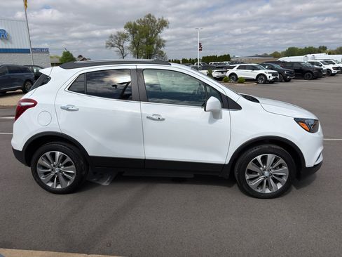 Used 2020 Buick Encore Preferred w/ Safety Package AWD/4WD image 9