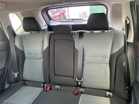 Certified 2023 Nissan Rogue SV AWD/4WD image 44