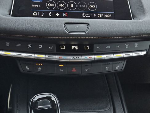 Used 2023 Cadillac XT4 Sport FWD image 22