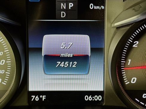 Used 2018 Mercedes-Benz GLC 300 image 15