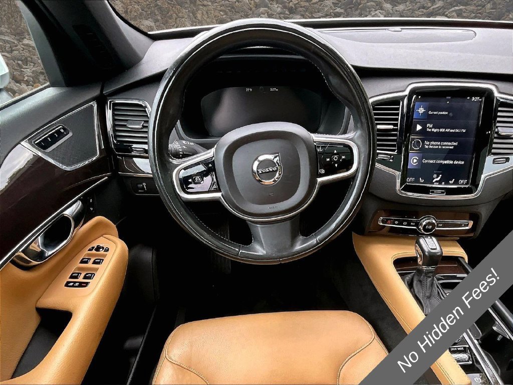 Used 2018 Volvo XC90 T6 Momentum w/ Convenience Package AWD/4WD image 5