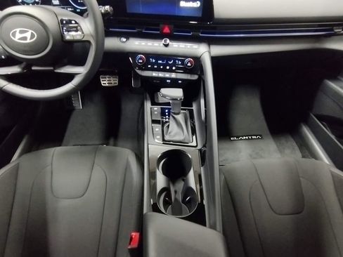 New 2026 Hyundai Elantra Sport image 36