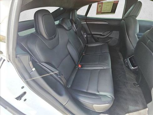 Used 2022 Tesla Model S AWD/4WD image 19