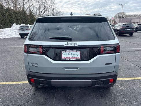 New 2026 Jeep Cherokee Overland image 3