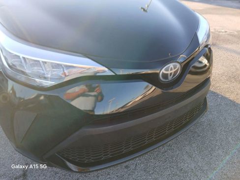 Used 2020 Toyota C-HR LE image 20