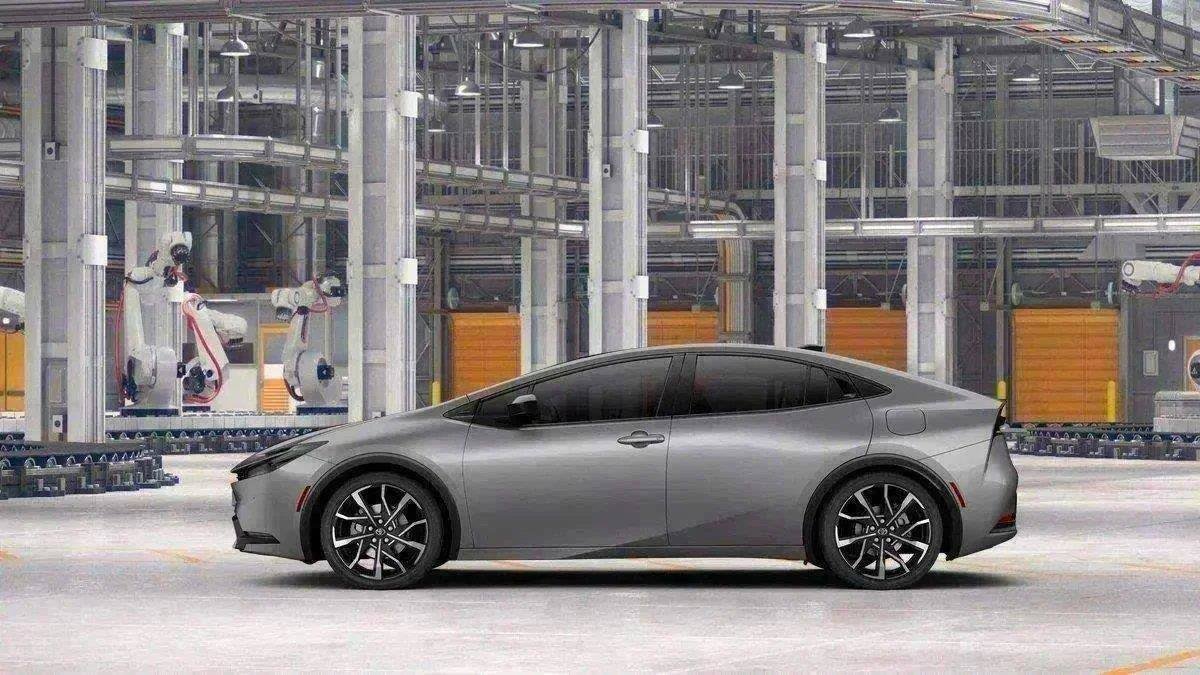 New 2027 Toyota Prius Plug-In Hybrid FWD image 48