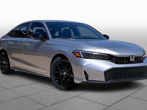 Used 2025 Honda Civic Sport image 4