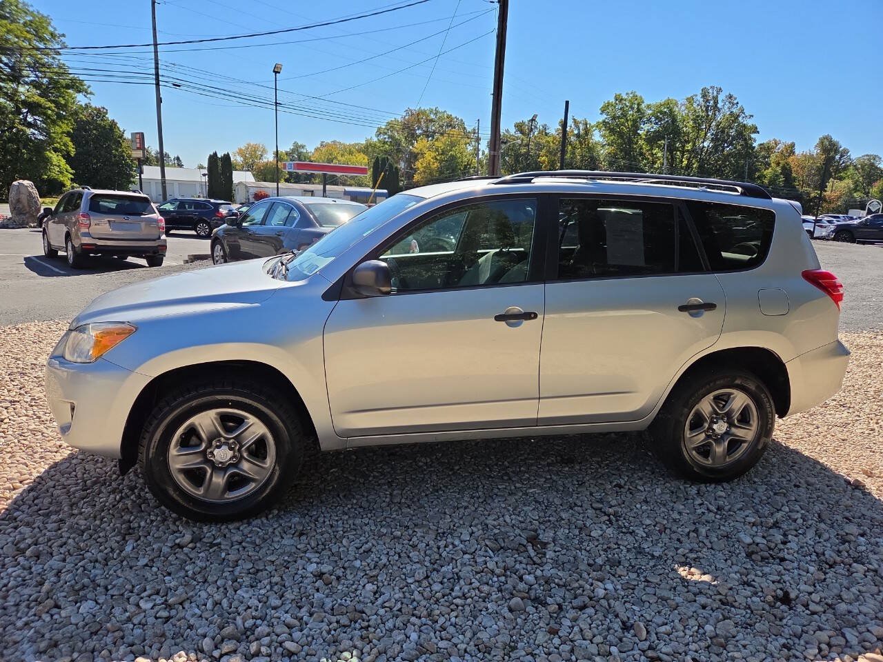 Used 2012 Toyota RAV4 4WD w/ Value Pkg image 4
