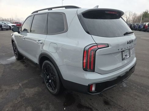 Used 2025 Kia Telluride SX Prestige X-Line image 3