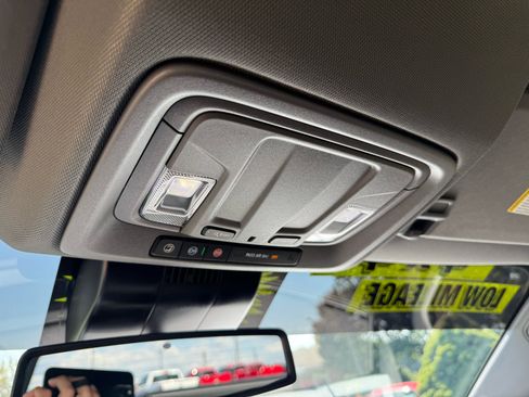 Used 2025 Chevrolet Silverado 3500 LT w/ Convenience Package image 19