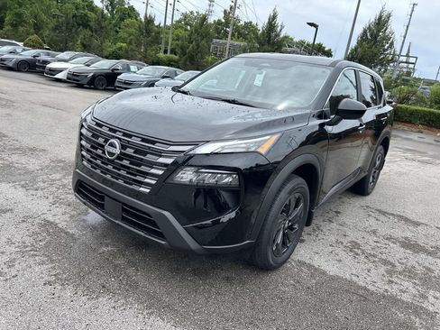 New 2026 Nissan Rogue SV FWD image 3