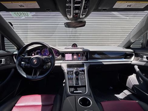 Certified 2023 Porsche Panamera 4 Platinum Edition AWD/4WD image 13