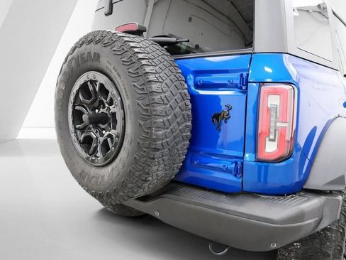 Used 2021 Ford Bronco First Edition AWD/4WD image 9