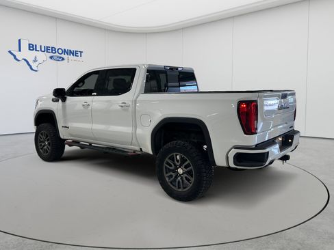 Used 2021 GMC Sierra 1500 AT4 w/ AT4 Value Package AWD/4WD image 5