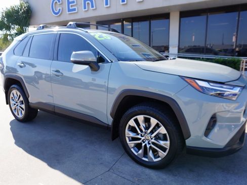 Used 2023 Toyota RAV4 XLE Premium image 1