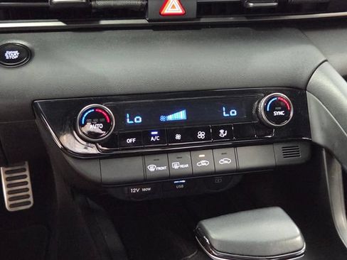 Certified 2025 Hyundai Elantra Sport FWD image 21