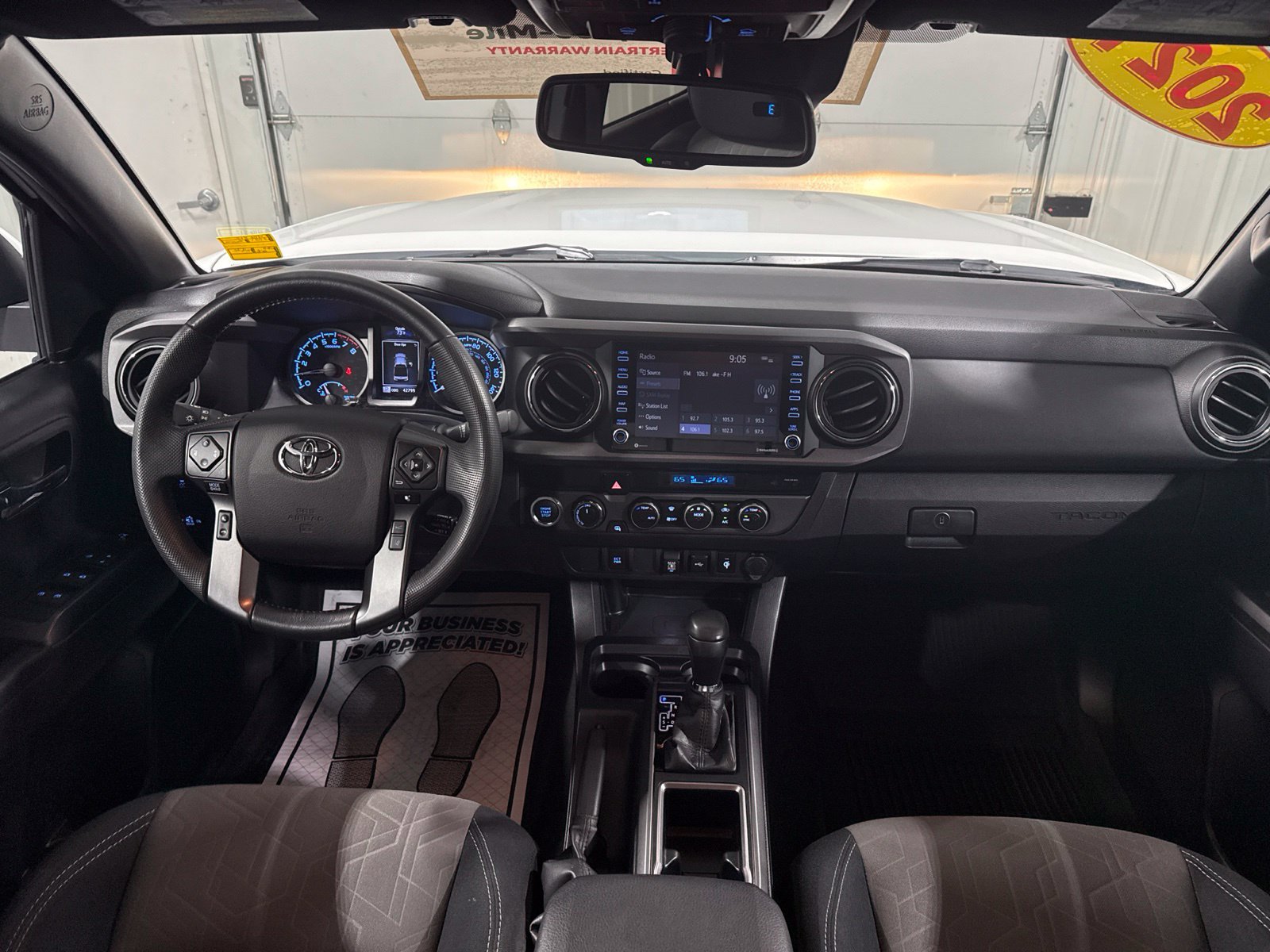 Used 2021 Toyota Tacoma TRD Off-Road w/ Blackout Package (TMS) AWD/4WD image 16