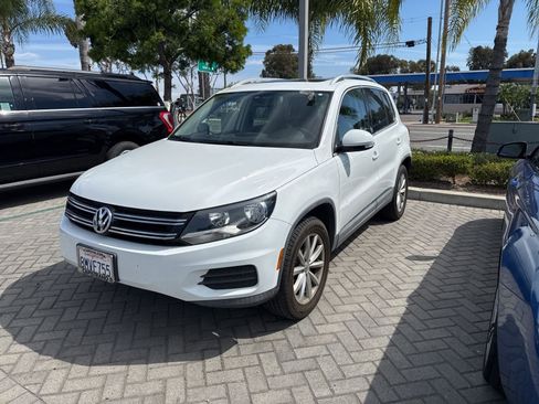 Used 2017 Volkswagen Tiguan Wolfsburg Edition image 2