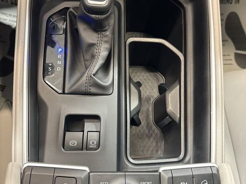 Used 2024 Toyota Grand Highlander XLE image 33