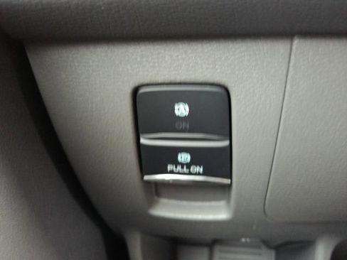 Used 2024 Ford Transit 350 XLT image 30