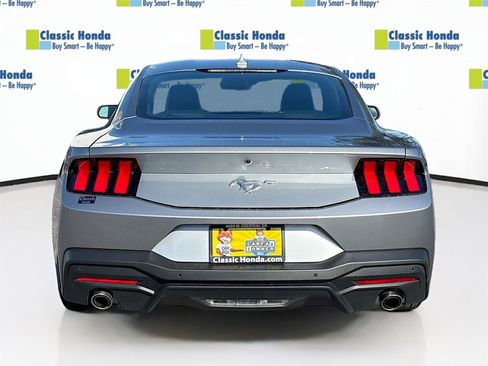 Used 2026 Ford Mustang Premium RWD image 7