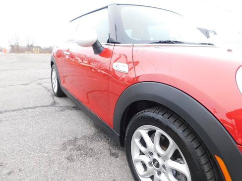 Used 2015 MINI Cooper S FWD image 10