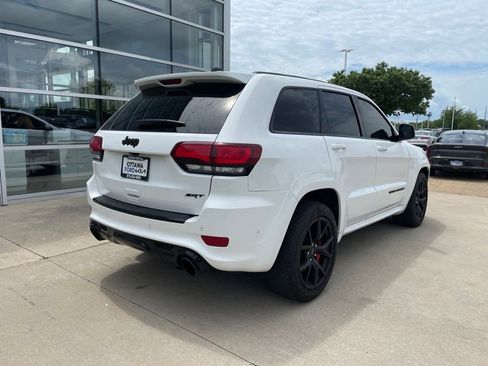Used 2021 Jeep Grand Cherokee SRT AWD/4WD image 5
