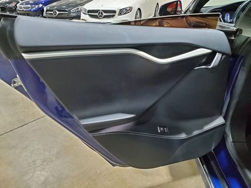 Used 2017 Tesla Model S 75 RWD image 26