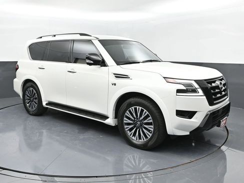 Used 2021 Nissan Armada SL w/ Midnight Edition Package image 2