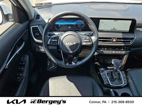 Certified 2026 Kia Seltos EX w/ EX Sunroof Package AWD/4WD image 14