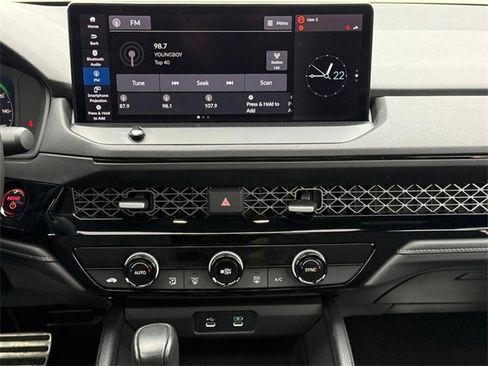 Used 2023 Honda Accord Sport image 13