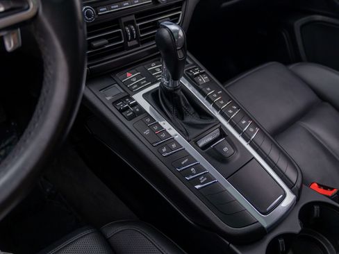 Used 2019 Porsche Macan S AWD/4WD image 13