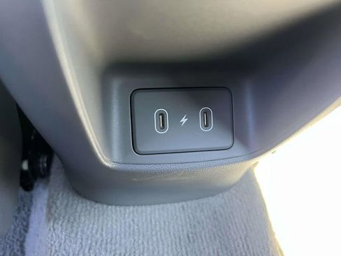 Certified 2025 Hyundai Elantra SEL FWD image 12