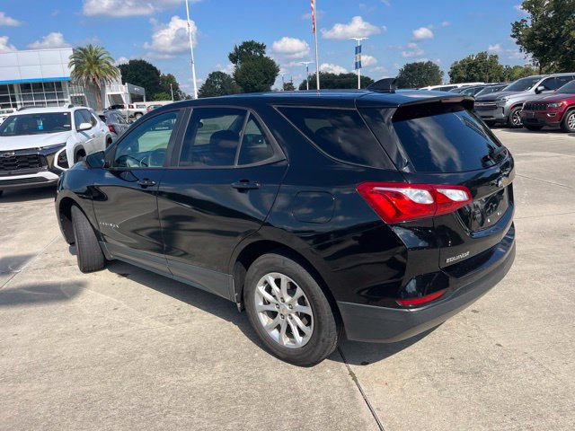 Used 2020 Chevrolet Equinox LS w/ LS Convenience Package FWD image 4