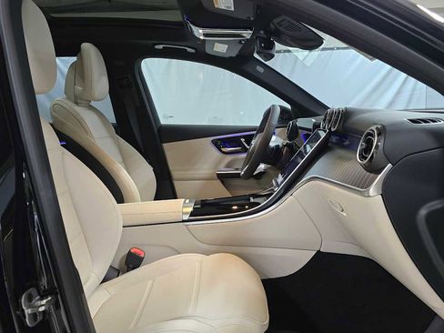 New 2026 Mercedes-Benz GLC 300 4MATIC image 10