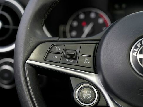 Used 2019 Alfa Romeo Stelvio Ti image 51