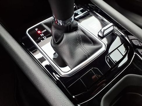 New 2026 Jeep Compass Limited image 27