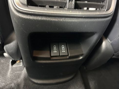 Used 2021 Honda CR-V Touring image 27
