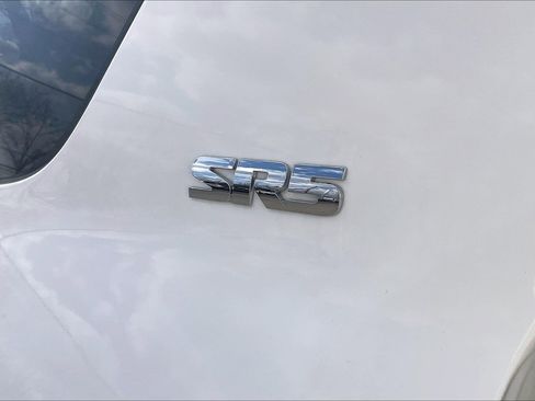 Used 2022 Toyota 4Runner SR5 Premium image 10