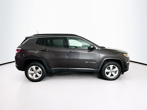 Used 2018 Jeep Compass Latitude w/ Popular Equipment Group image 10