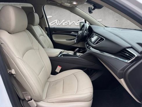 Certified 2021 Buick Enclave Essence w/ Sound and Sites Package image 22