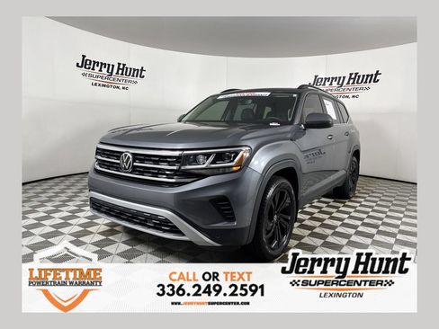 Used 2023 Volkswagen Atlas SE w/ Panoramic Sunroof Package FWD image 1