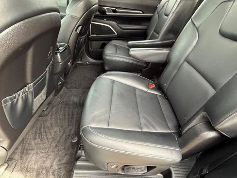 Used 2024 Kia Telluride S w/ S Sunroof Package FWD image 12