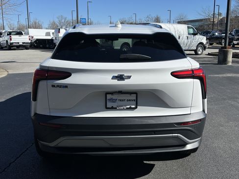 New 2026 Chevrolet Blazer EV LT w/ Midnight/Sport Edition image 8