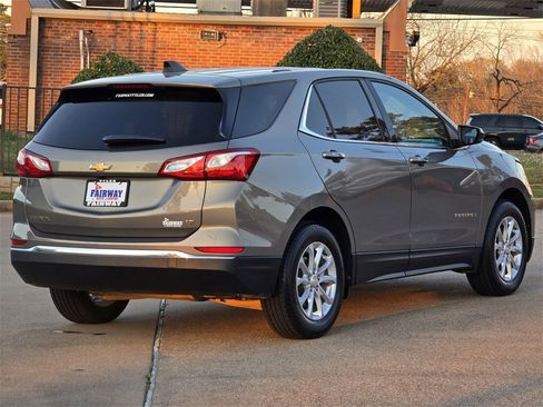 Used 2018 Chevrolet Equinox LT image 4